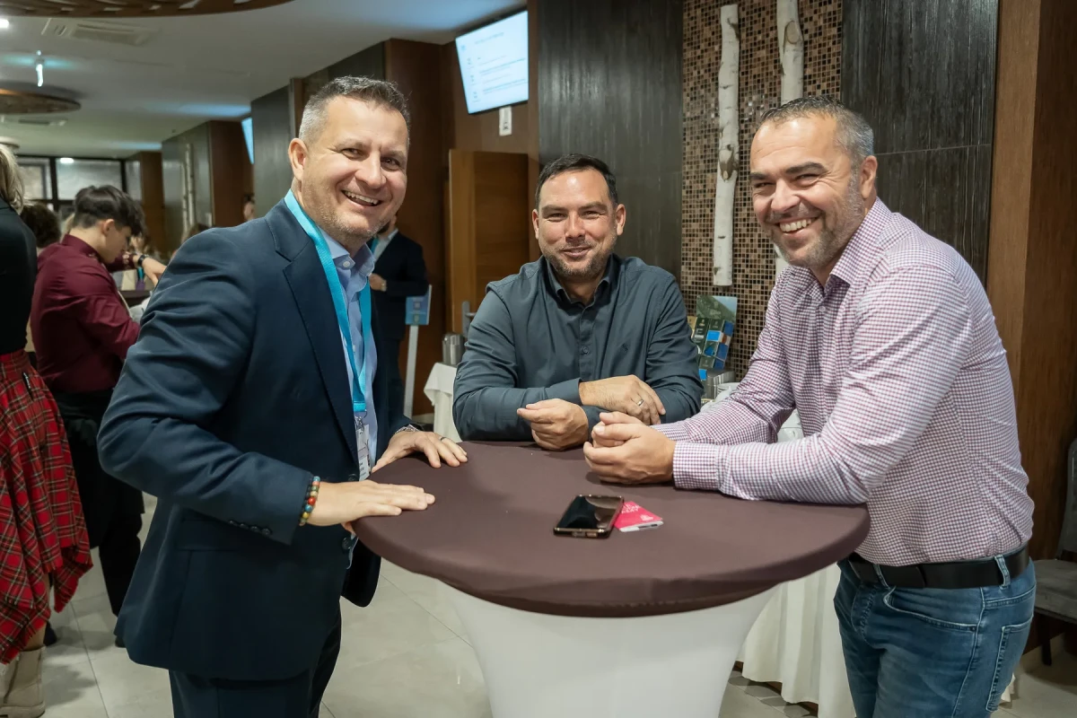 HRCOMM KONFERENCIA 2/2025