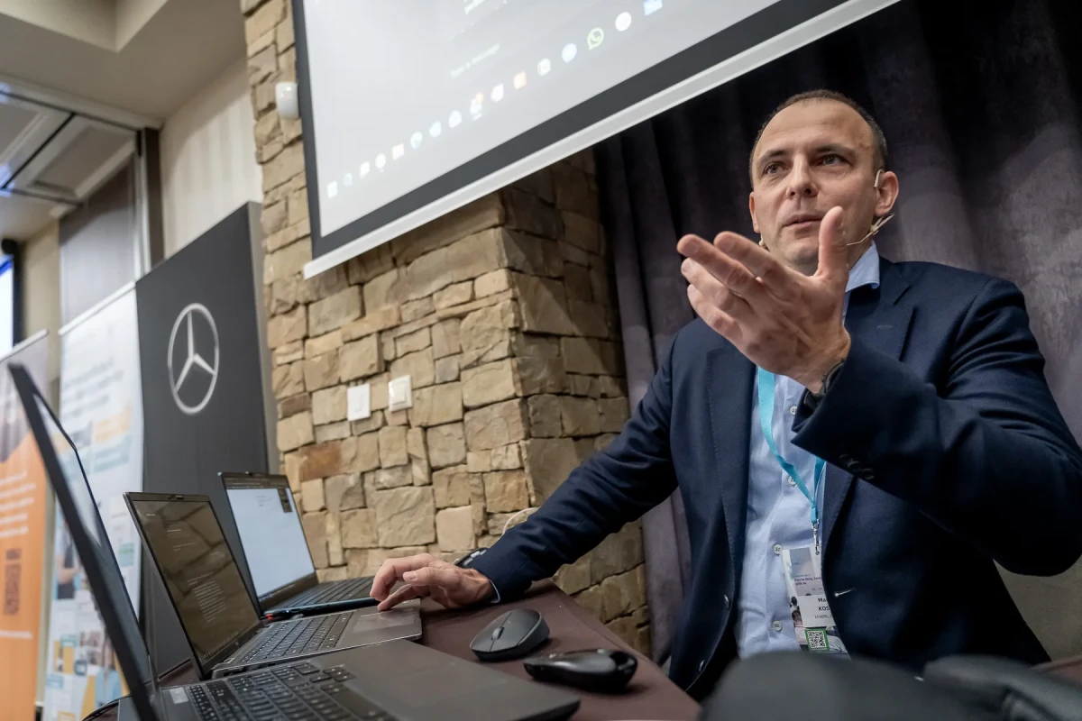 HRCOMM KONFERENCIA 2/2025